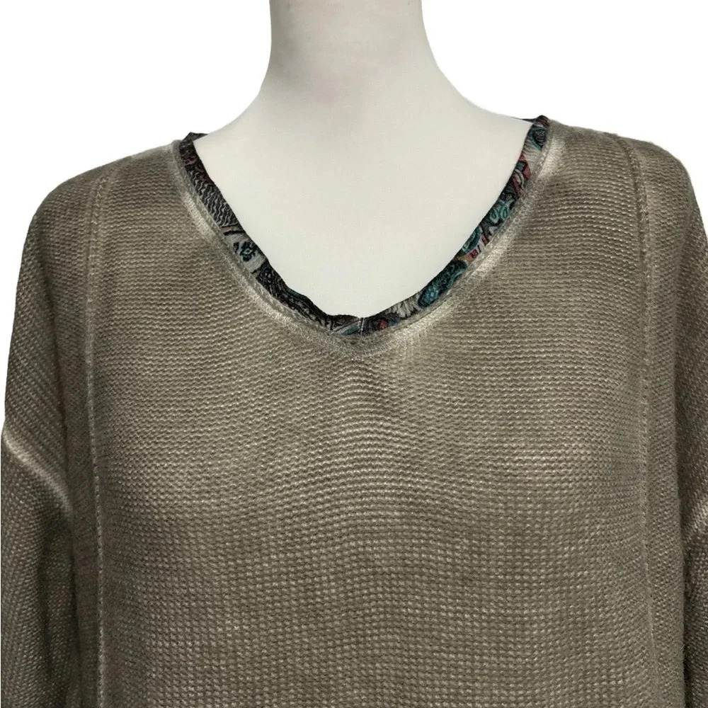 Gretty Zueger Women’s Long Sleeve Tunic Top. Small - Picture 3 of 8